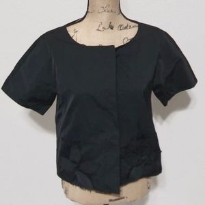 DKNY black cropped floral applique contemporary jacket‎ Size small